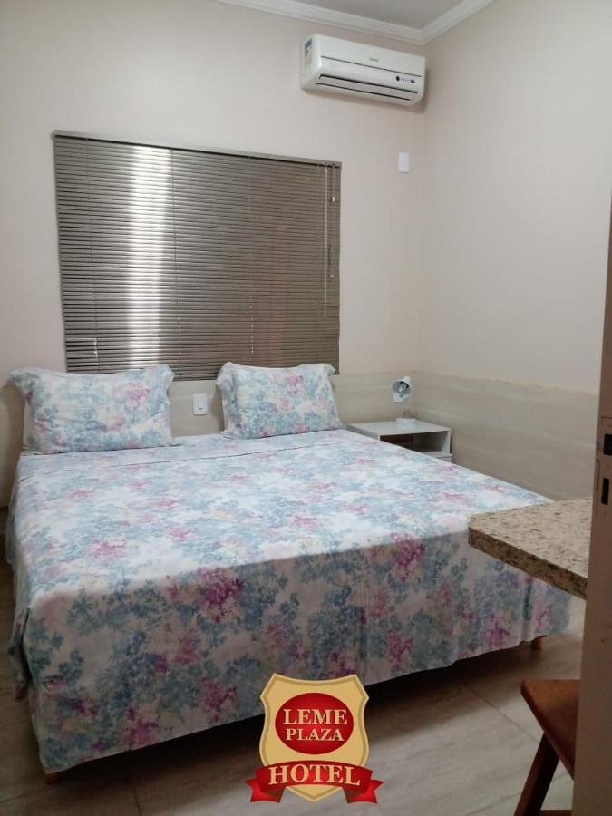 Leme Plaza Hotel Luaran gambar