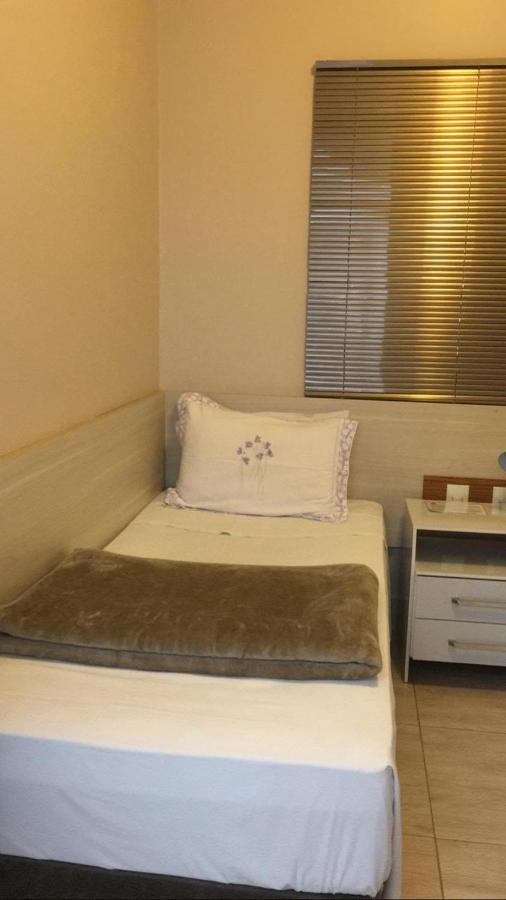 Leme Plaza Hotel Luaran gambar