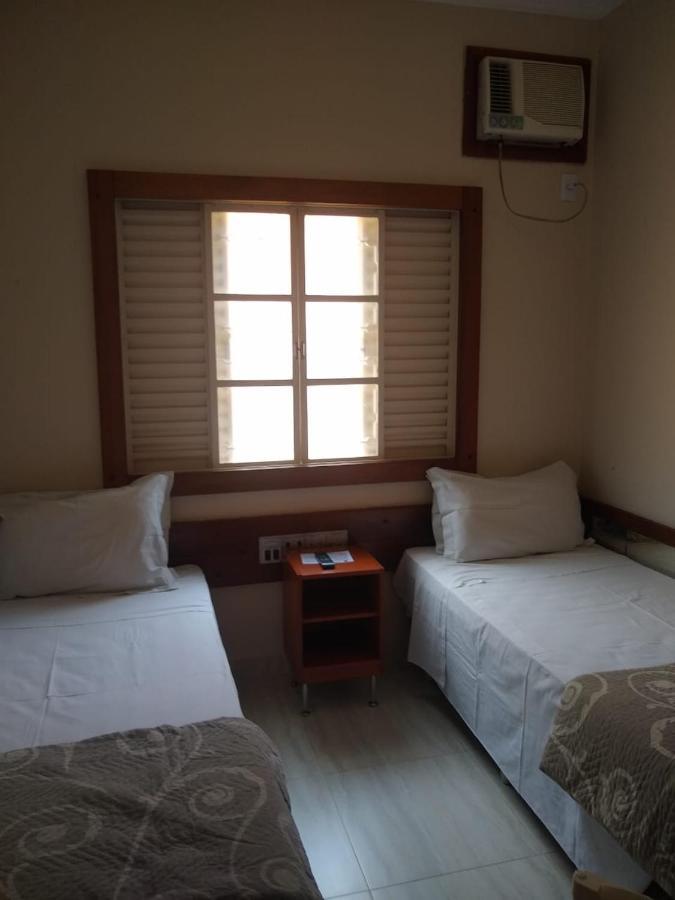 Leme Plaza Hotel Luaran gambar