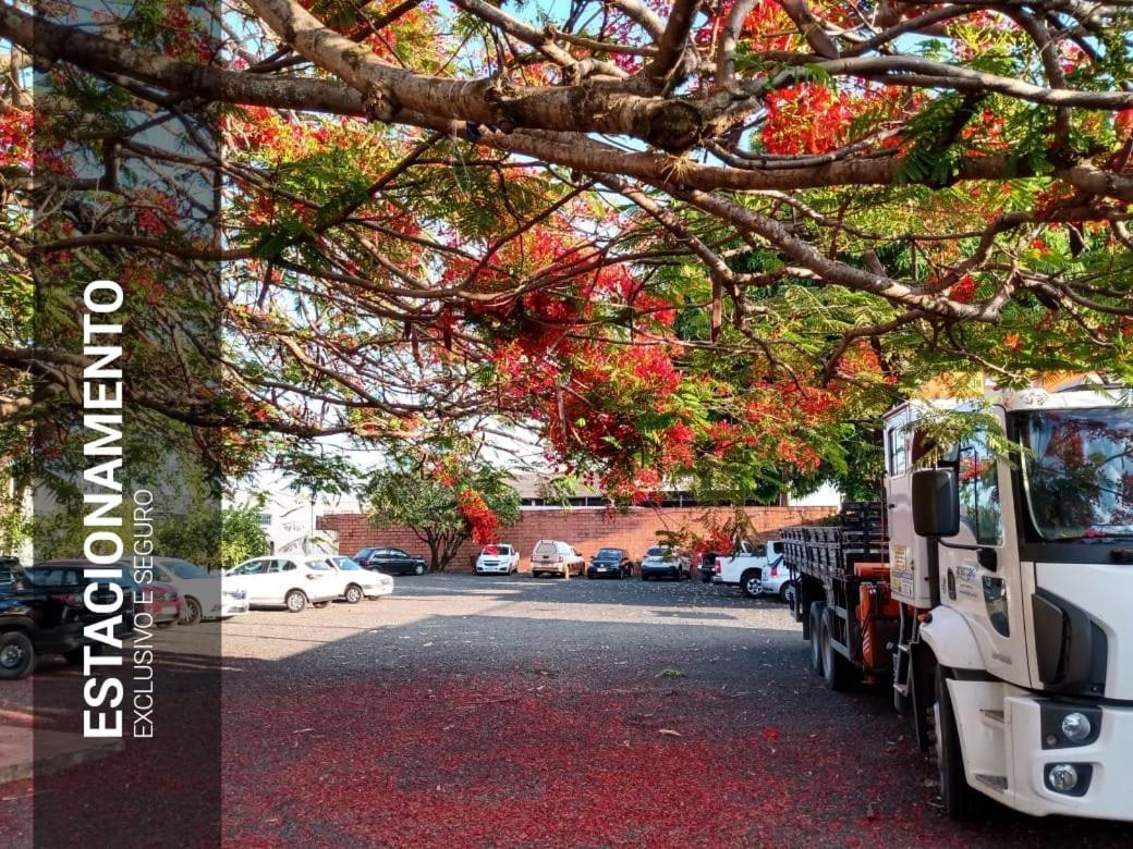 Leme Plaza Hotel Luaran gambar