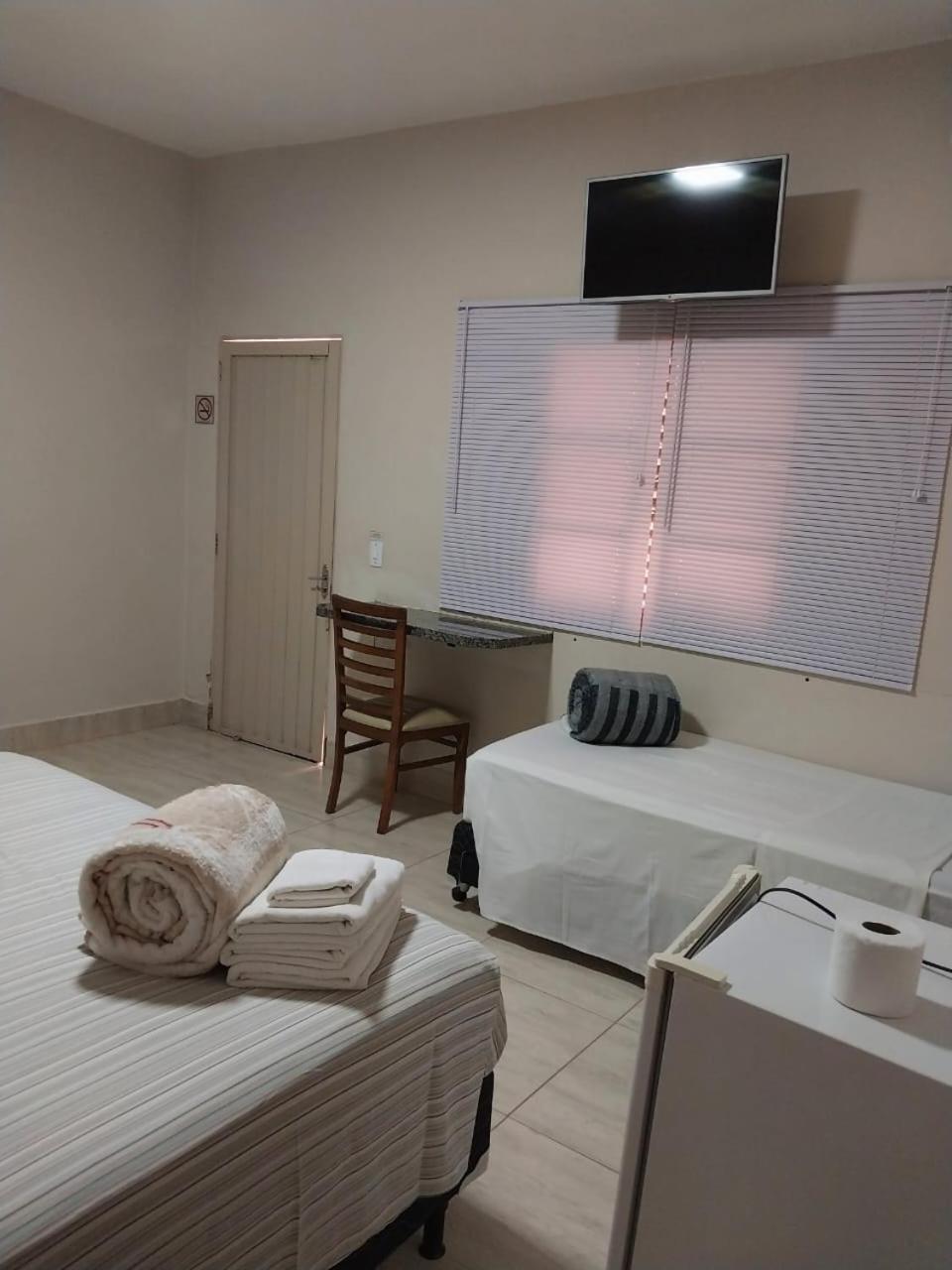 Leme Plaza Hotel Luaran gambar