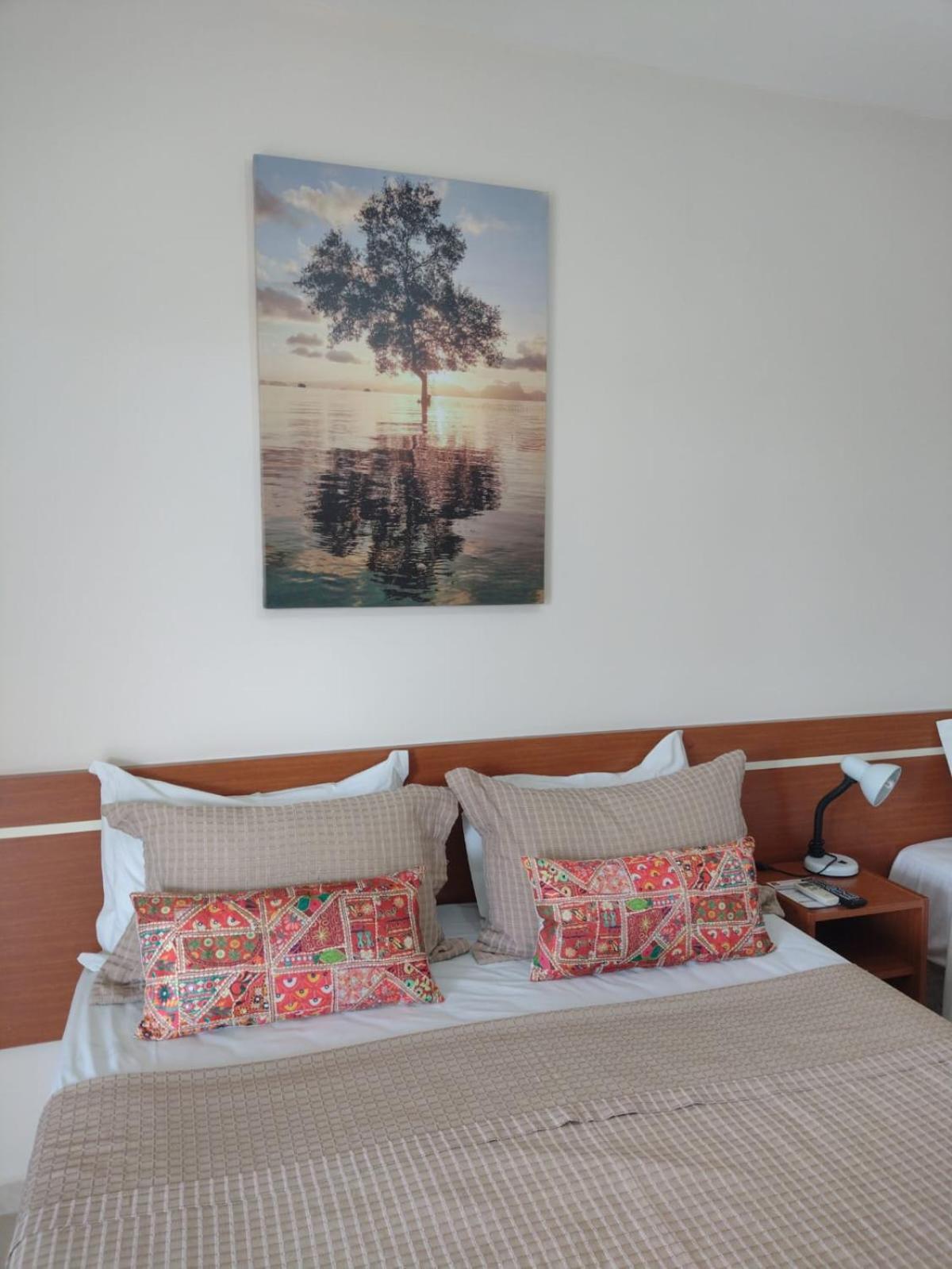 Leme Plaza Hotel Luaran gambar